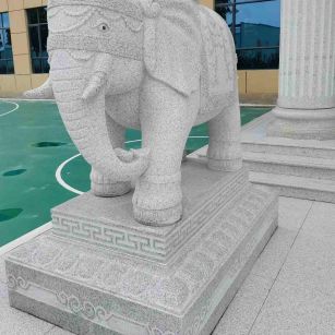 防城港 白麻花岗岩动物异形石雕-大象