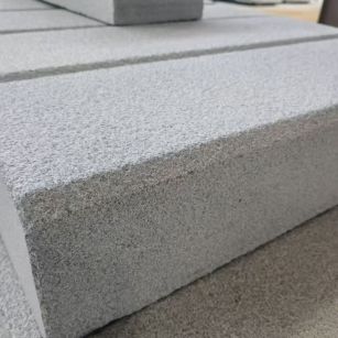 防城港 芝麻灰荔枝面路沿石