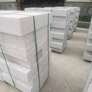 防城港 白麻花岗岩路沿石，立缘石，平缘石，路牙石，道牙石，马路牙子等