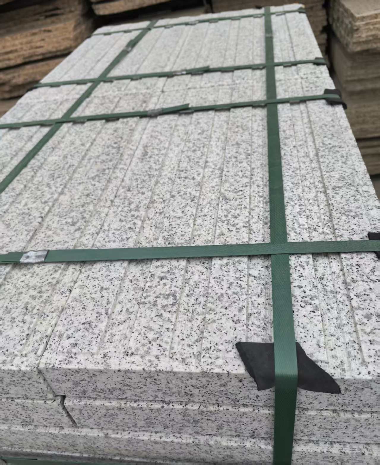 防城港 白麻花岗岩直行盲道石，盲条，地铺石