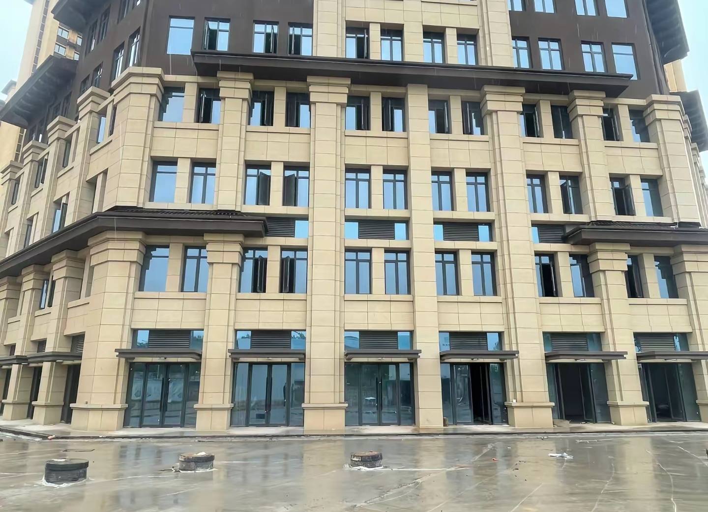 防城港 黄金麻花岗岩荔枝面小区外墙干挂