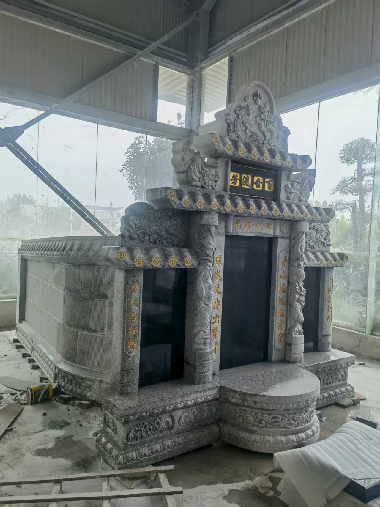 防城港 芝麻白墓碑效果展示图