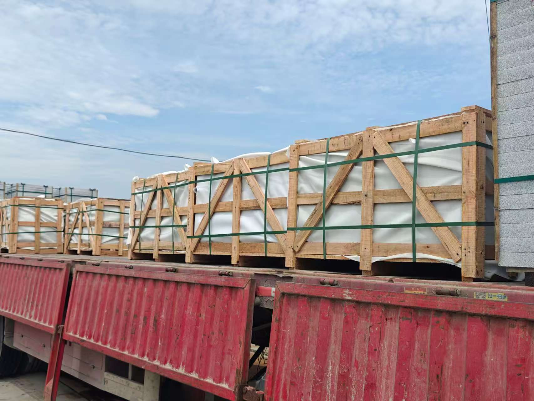 防城港 芝麻白花岗岩地铺石出口专车-泰国游