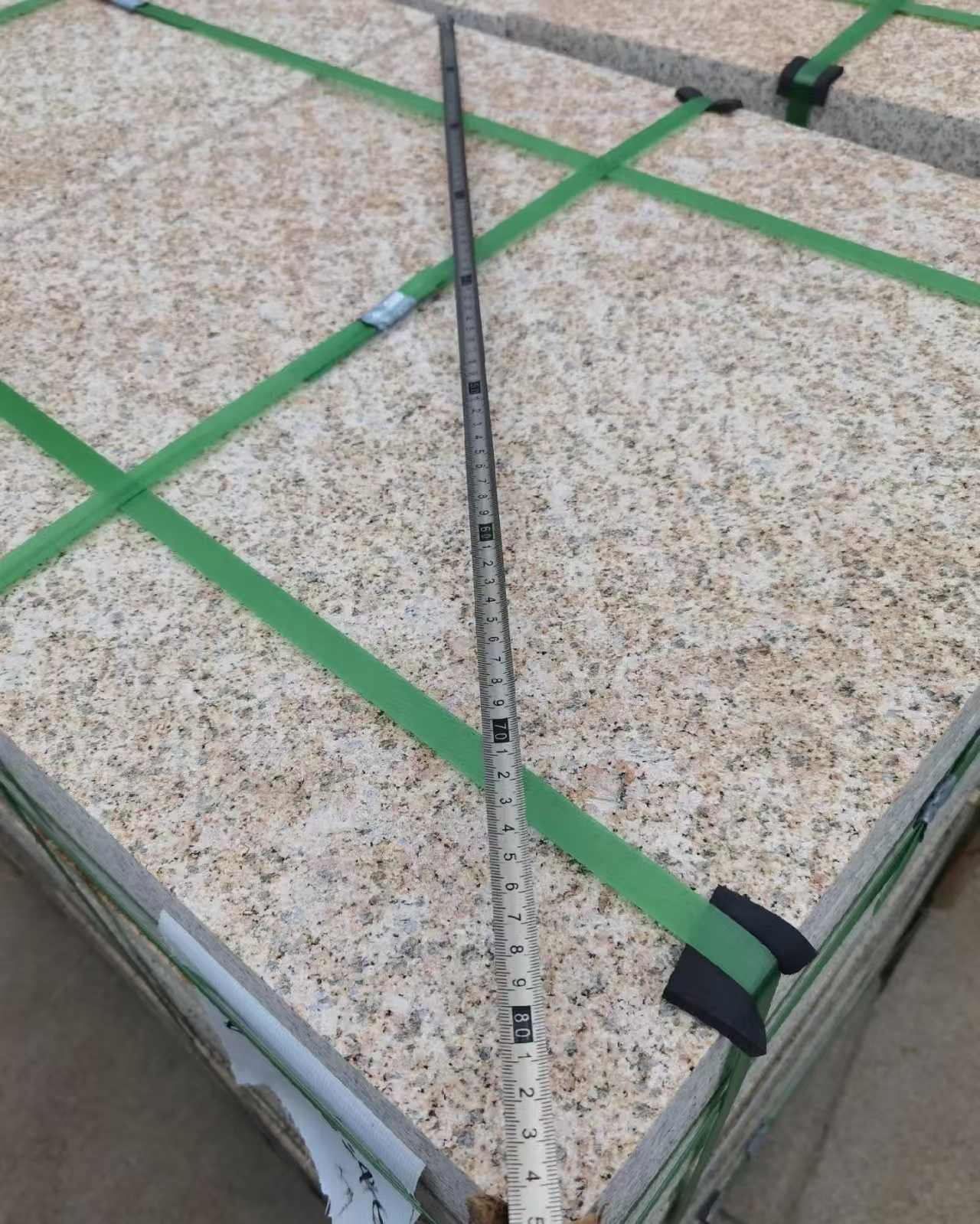 防城港 黄金麻火烧面地铺石